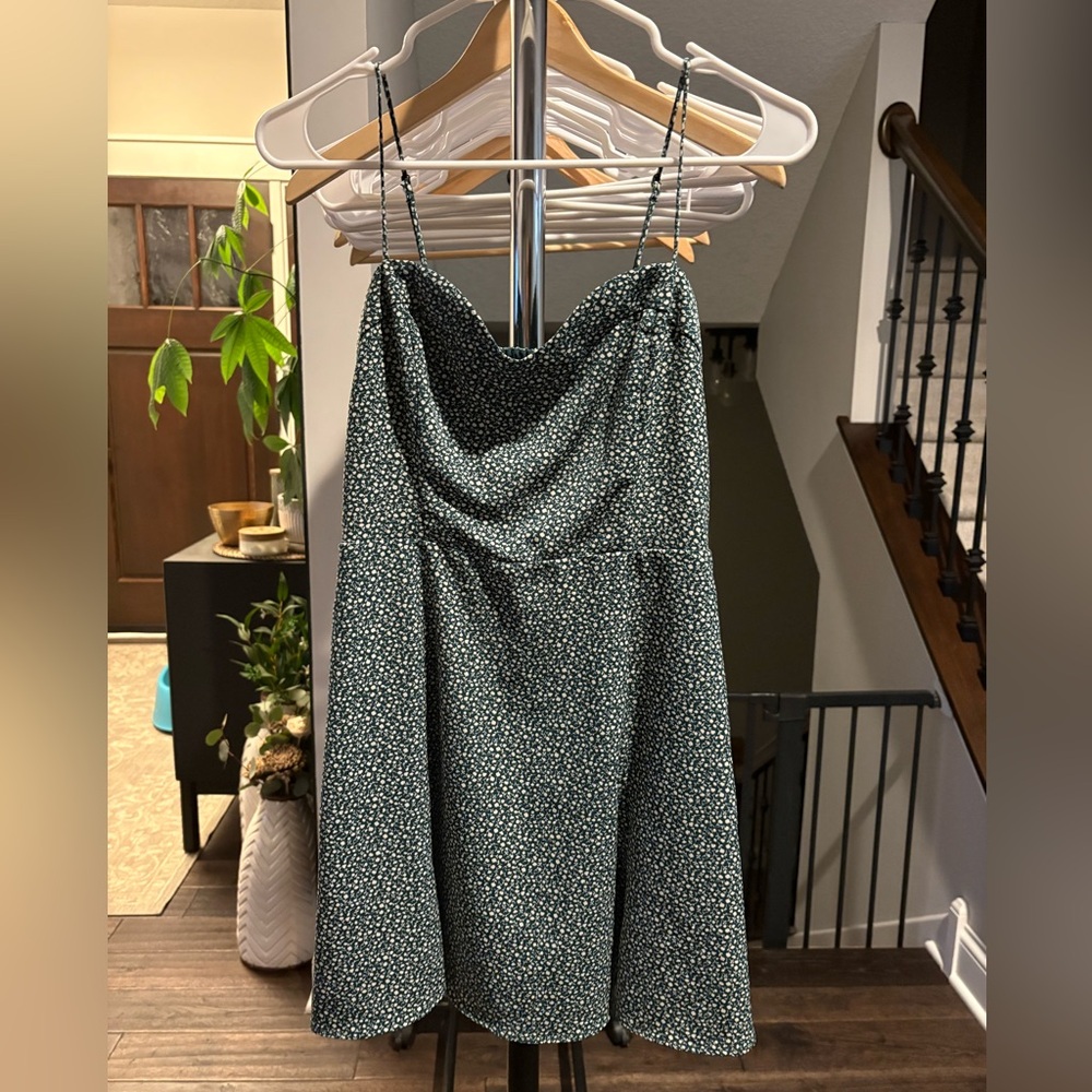 Abercrombie & Fitch Dark Green Floral A-Line Skirt